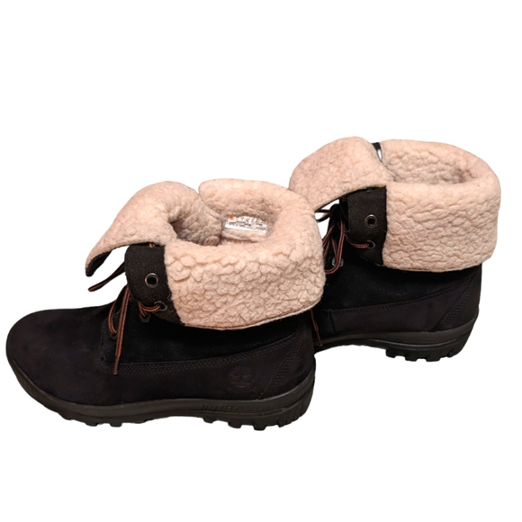 EUC Foldable Timberland 8.5" Shaft Waterproof Black Suede Snow Boots - Picture 7 of 13